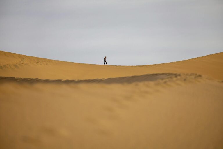 desert hiking dunes